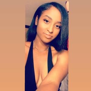 Meet your Posher, Ariel